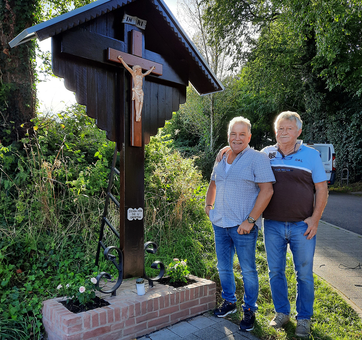 Opgeknapt wegkruis gemeente Vaals