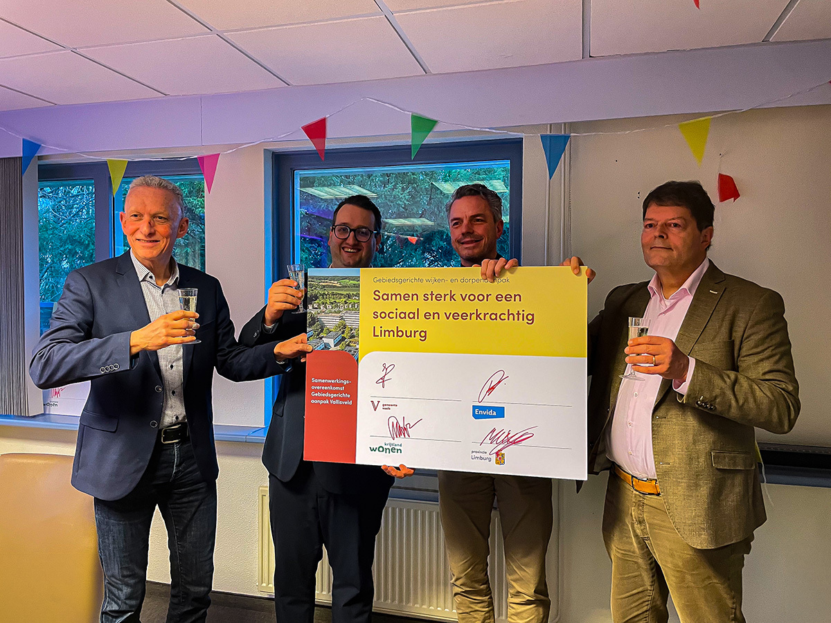 Ondertekenmoment samenwerkingsovereenkomst gebiedsgerichte aanpak Vallisveld